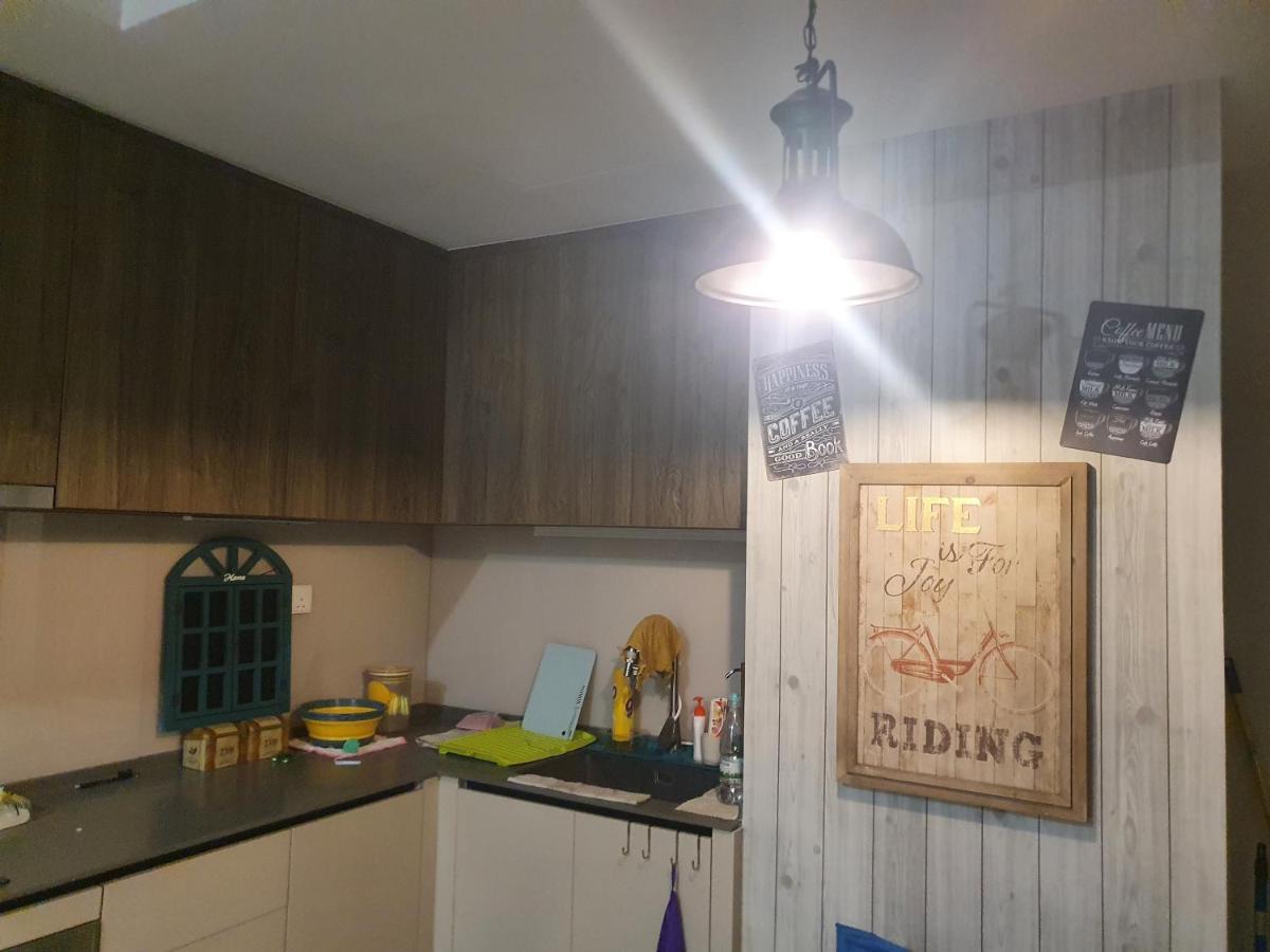 Studio Near Klcc And Lrt With Superb View Kuala Lumpur Extérieur photo